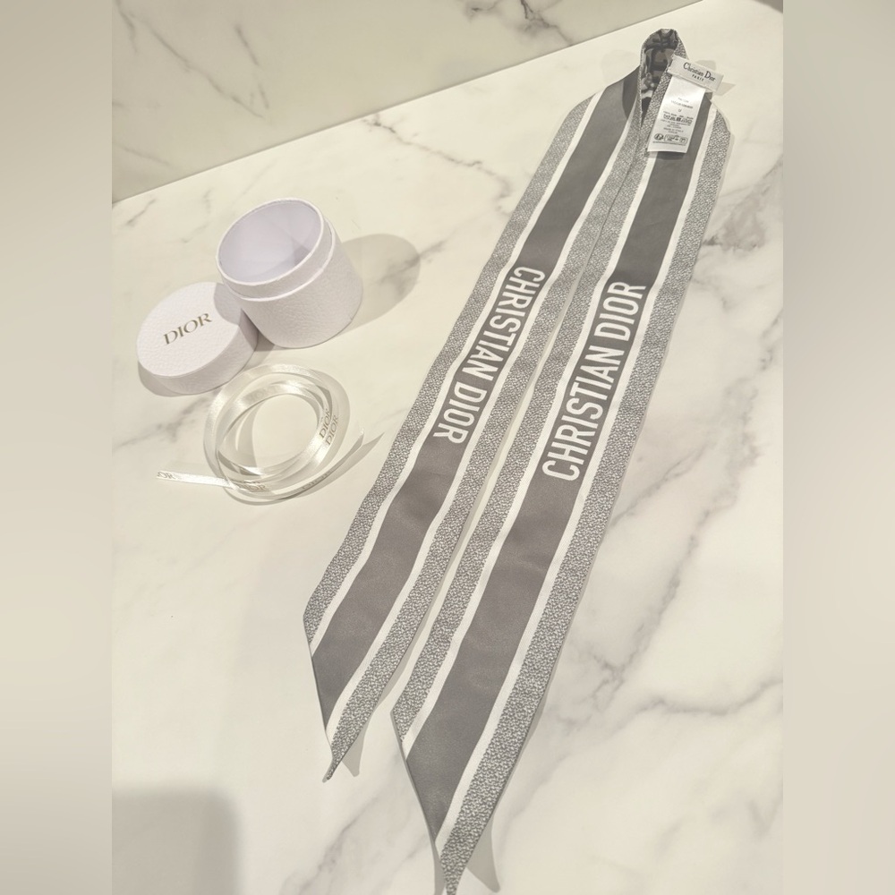 Christian Dior Twilly - Picture 8 of 11
